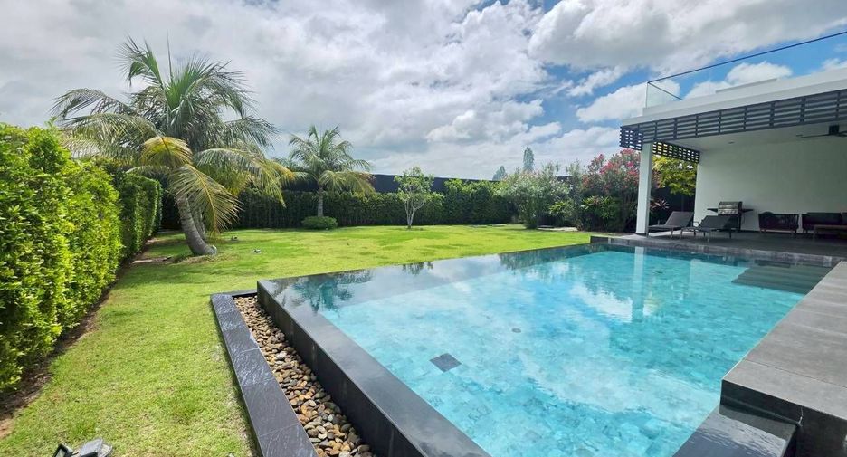For rent 3 bedrooms villa in Hua Hin, Prachuap Khiri Khan