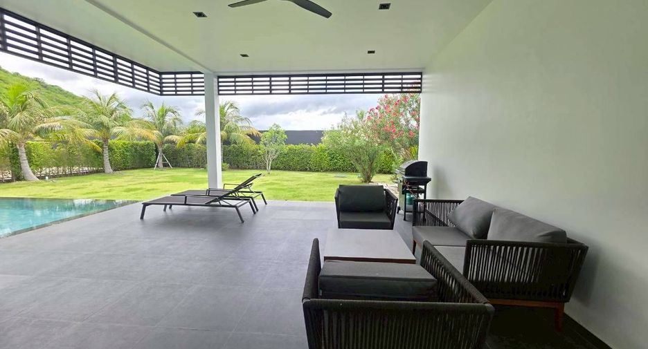 For rent 3 bedrooms villa in Hua Hin, Prachuap Khiri Khan