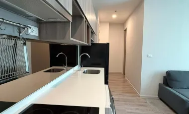 For rent 2 bedrooms condo in Bang Kapi, Bangkok