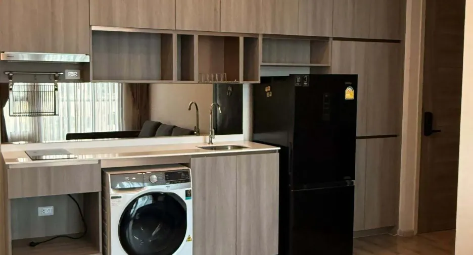 For rent 2 bedrooms condo in Bang Kapi, Bangkok