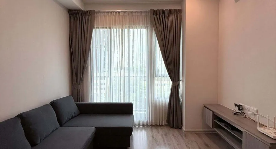 For rent 2 bedrooms condo in Bang Kapi, Bangkok