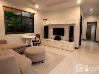 Reihenhaus zur Miete mit 2 Zimmer in Mueang Phuket, Phuket