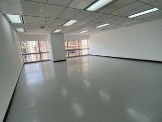 出租 办公室 在 Watthana, 曼谷