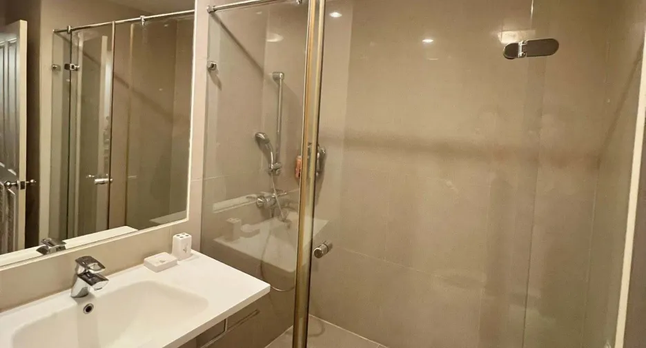 À louer 1 chambre condo à Sathon, Bangkok