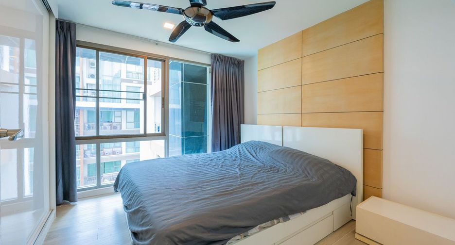 For rent 2 bedrooms condo in South Pattaya, Pattaya