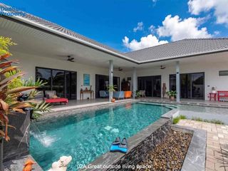 出售 4 卧室 别墅 在 华欣, 班武里府