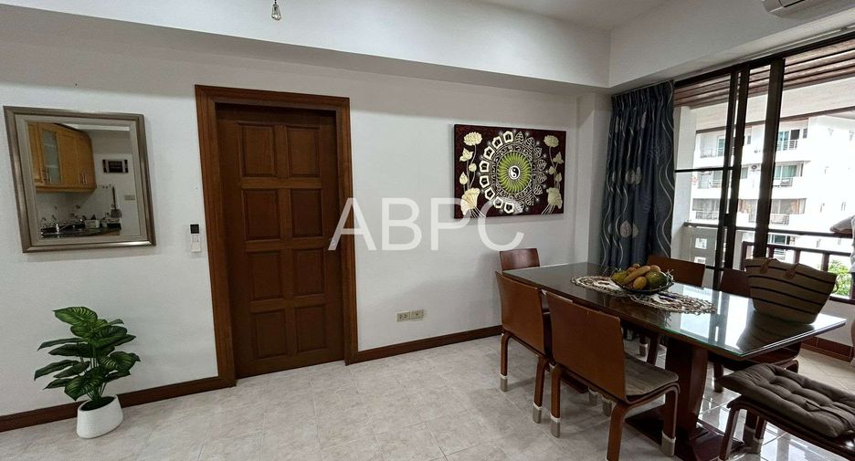 À louer 2 chambres condo à Pratumnak, Pattaya