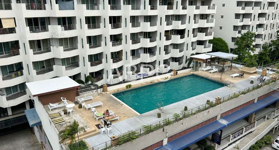 À louer 2 chambres condo à Pratumnak, Pattaya