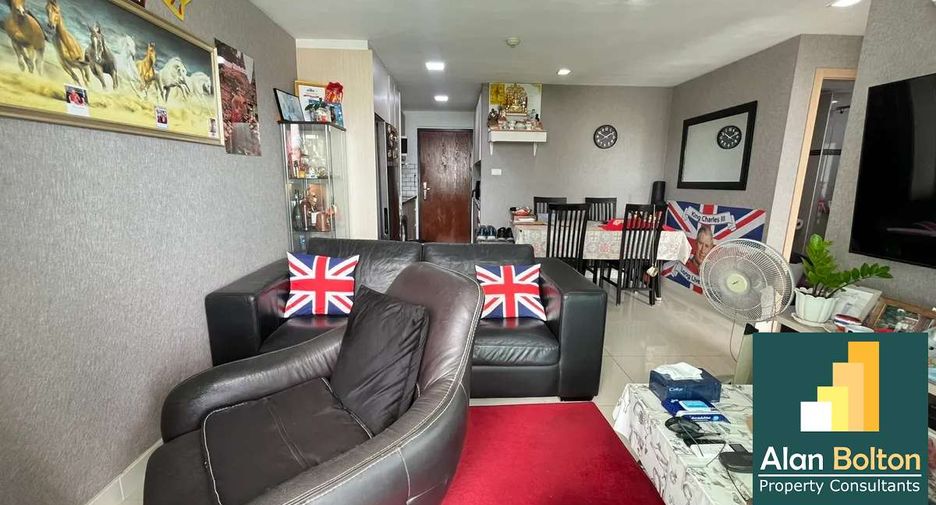 For sale 2 bedrooms condo in Pratumnak, Pattaya