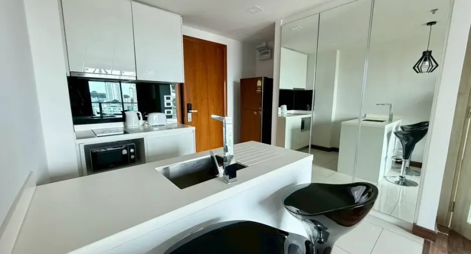 Wohnung zum Kauf mit 1 Zimmer in Pratumnak, Pattaya