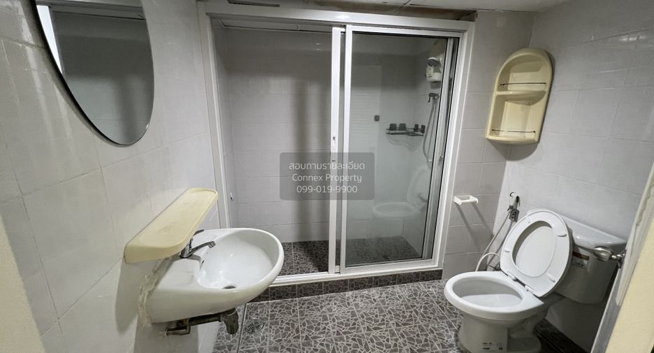 Продажа 1 кровать кондо в Банг Капи, Бангкок