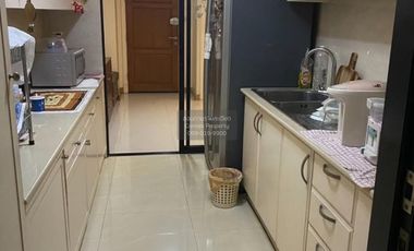 Продажа 3 спальни кондо в Щаттхана, Бангкок