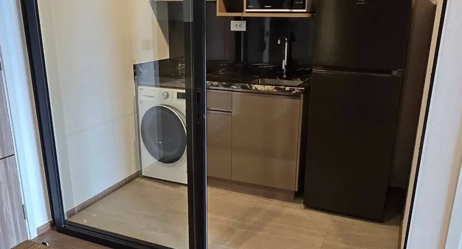 Wohnung zur Miete mit 1 Zimmer in Khlong Toei, Bangkok