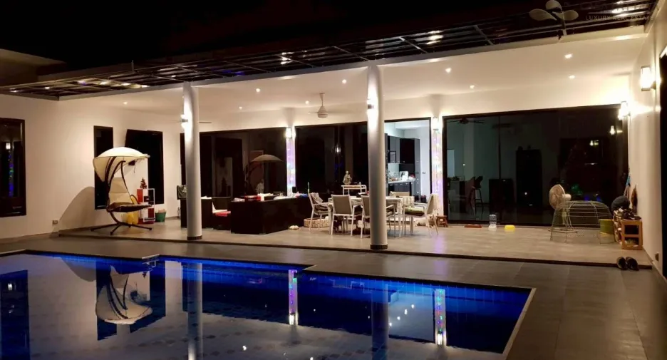 Villa en venta de 4 habitaciones en East Pattaya, Pattaya
