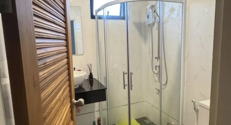 For sale 3 bedrooms house in East Pattaya, Pattaya