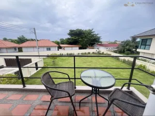 Haus zum Kauf mit 3 Zimmer in Bang Lamung, Chonburi