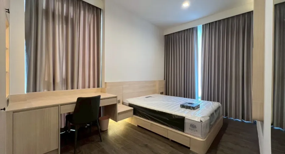 À louer 3 chambres condo à Ratchathewi, Bangkok