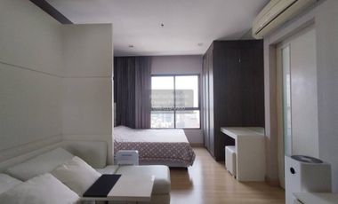 出租 1 卧室 公寓 在 Khlong San, 曼谷