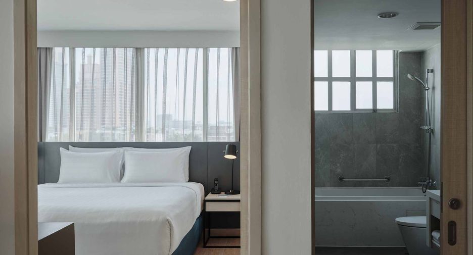 For rent 1 bed condo in Khlong Toei, Bangkok