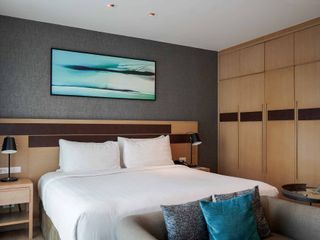 For rent studio condo in Khlong Toei, Bangkok