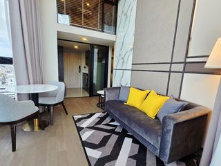 For rent 2 ベッドルーム condo in Bang Rak, Bangkok