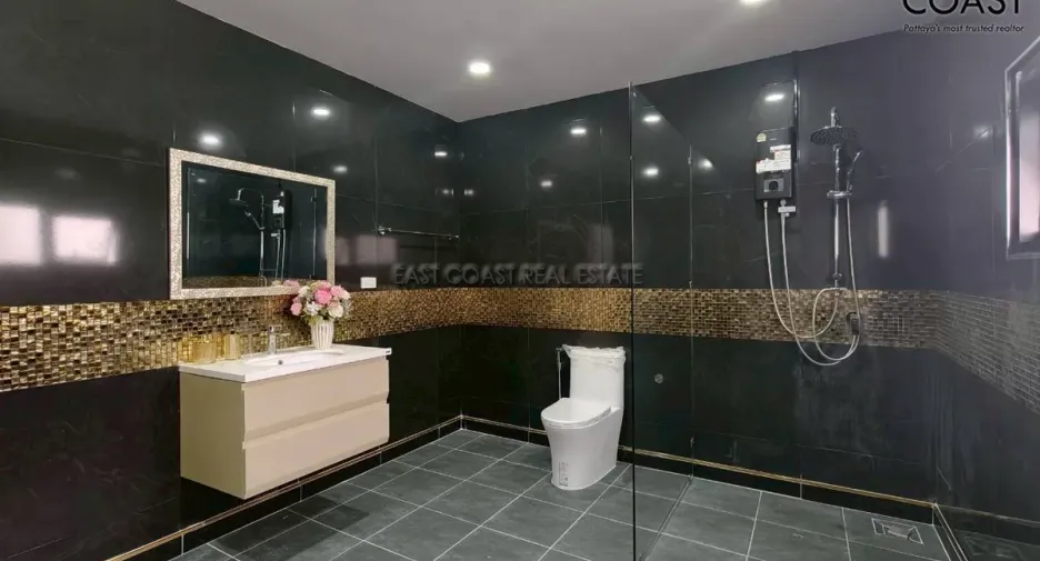 À vendre 2 chambres maison à Bang Lamung, Chonburi