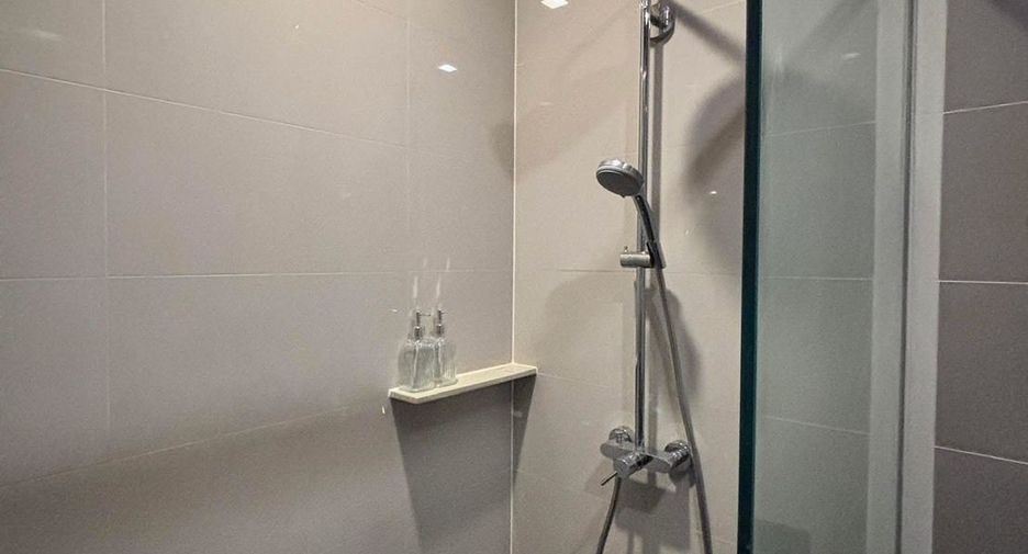 For sale 1 Beds condo in Khlong Toei, Bangkok