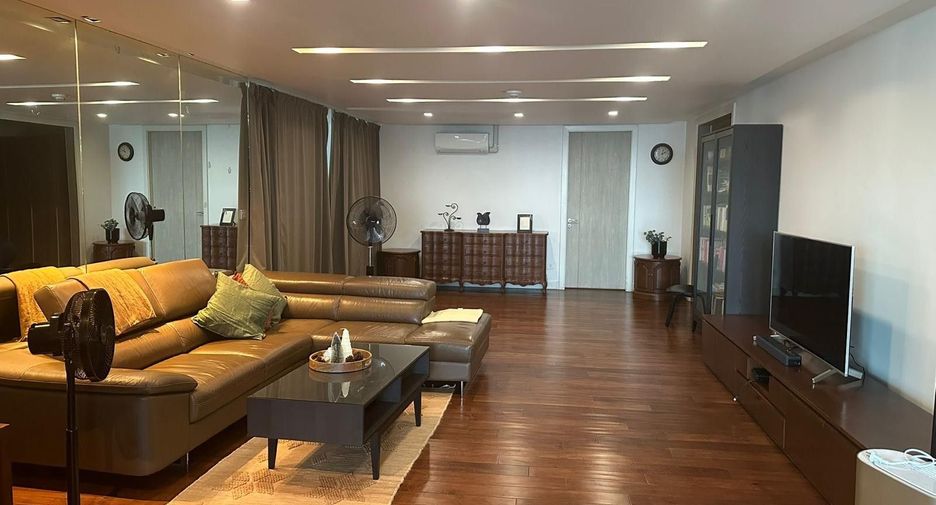 出售 3 卧室 公寓 在 Khlong Toei, 曼谷