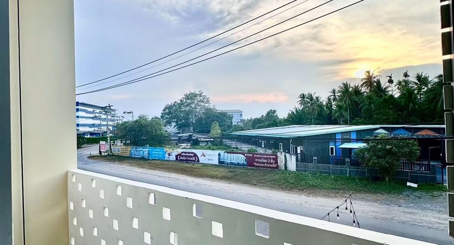 Haus zur Miete mit 3 Zimmer in Mueang Surat Thani, Surat Thani