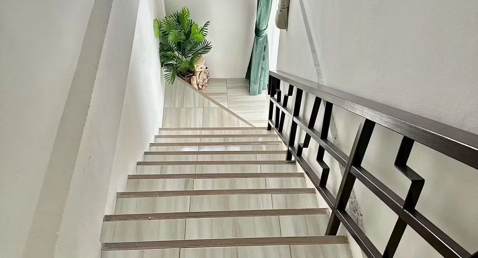 Haus zur Miete mit 3 Zimmer in Mueang Surat Thani, Surat Thani