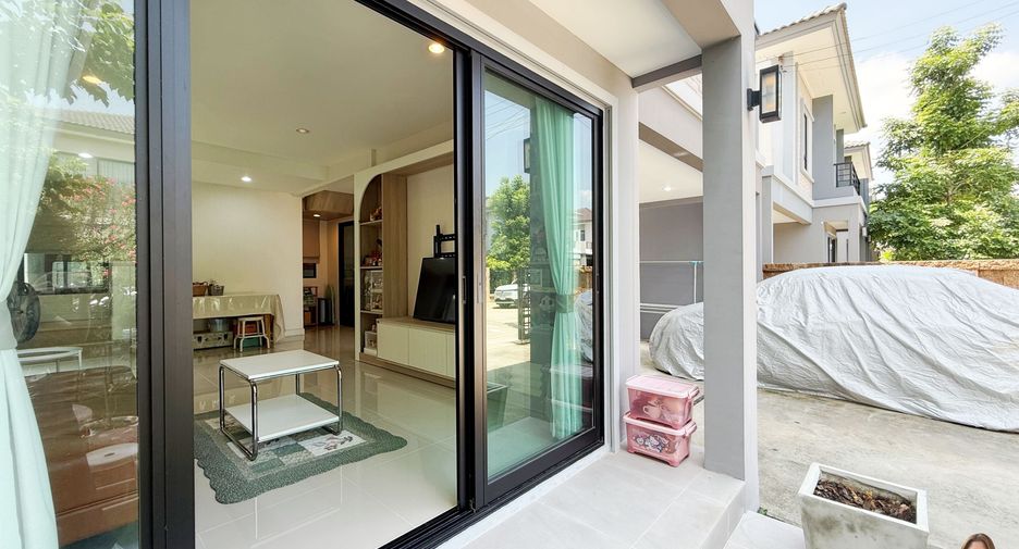 For sale 3 bedrooms house in Khlong Luang, Pathum Thani