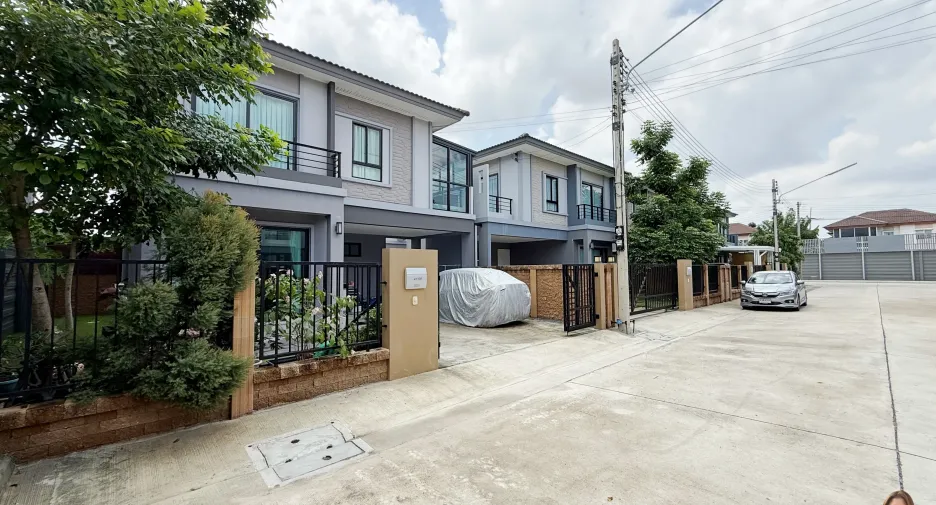 Продажа 3 спальни дом в Khlong Luang, Патумтани