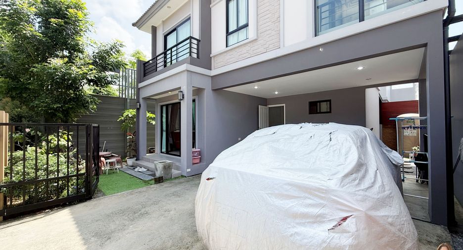 For sale 3 bedrooms house in Khlong Luang, Pathum Thani