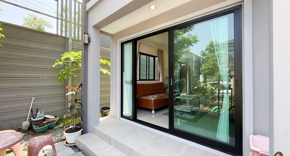 For sale 3 bedrooms house in Khlong Luang, Pathum Thani