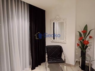 出租 和 出售 2 卧室 公寓 在 Bang Lamung, Chon Buri