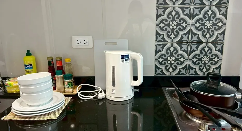 For rent 1 bed condo in Mueang Phuket, Phuket
