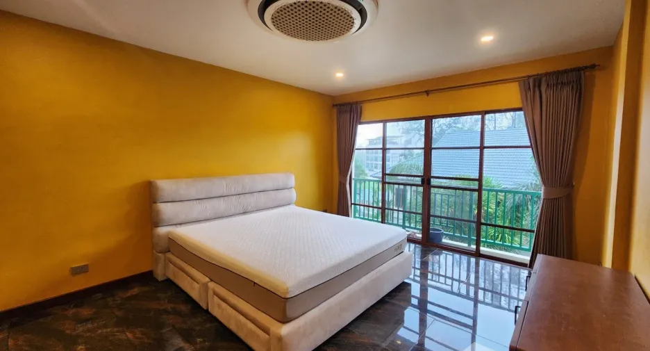 À vendre 2 chambres appartement à Thalang, Phuket