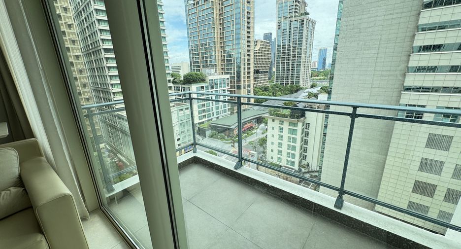 Condo en alquiler de 2 habitaciones en Pathum Wan, Bangkok