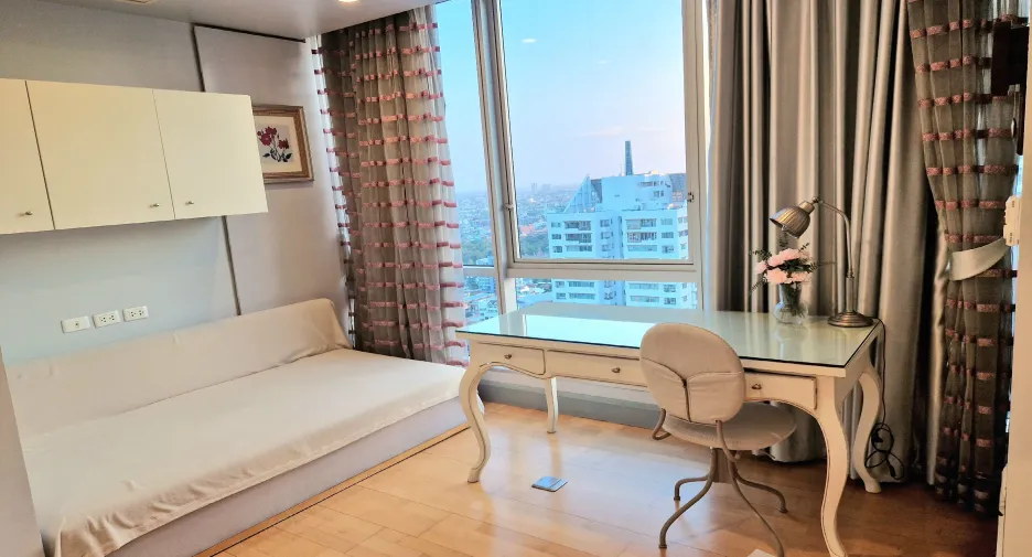 À louer 1 chambre condo à Sathon, Bangkok