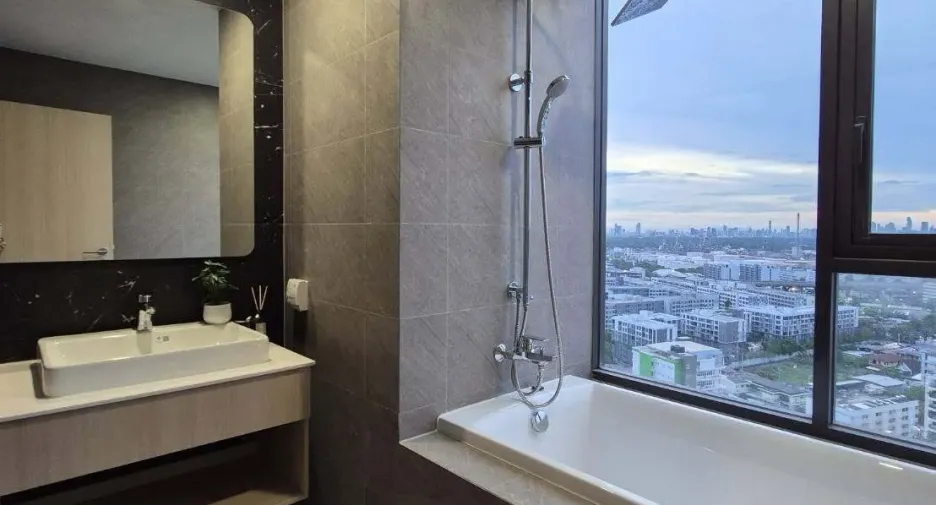 Wohnung zur Miete mit 2 Zimmer in Bang Na, Bangkok