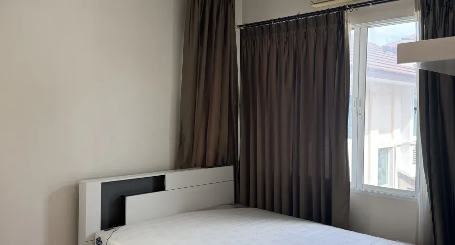 For sale and for rent 3 bedrooms house in Lat Krabang, Bangkok