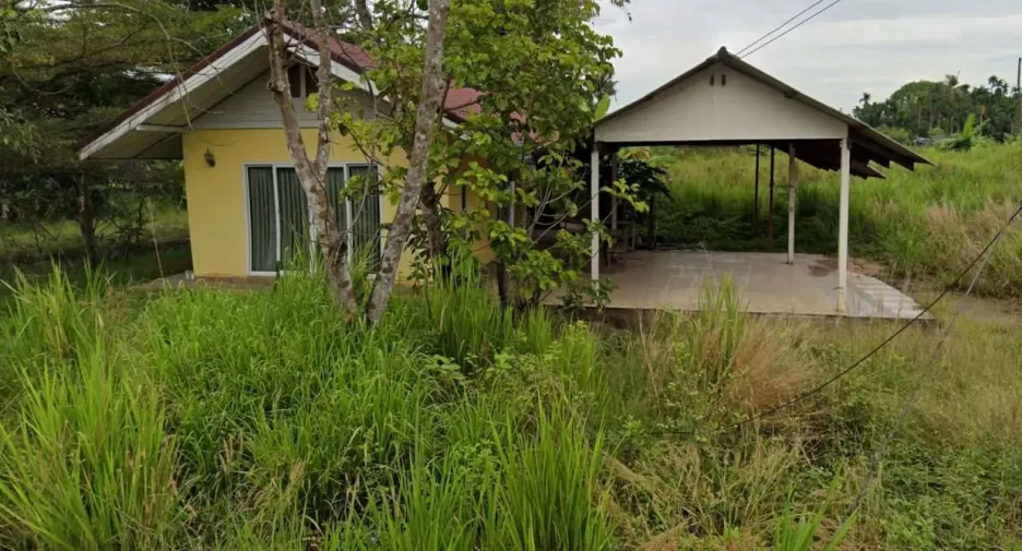 À vendre terrain à Sattahip, Chonburi
