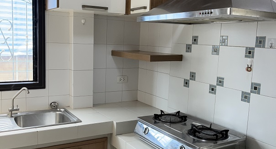 For rent 3 ベッドルーム house in Sai Mai, Bangkok