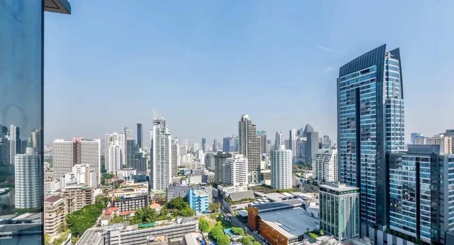 Wohnung zur Miete mit 2 Zimmer in Khlong Toei, Bangkok