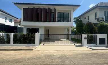 Haus zur Miete mit 3 Zimmer in Saraphi, Chiang Mai