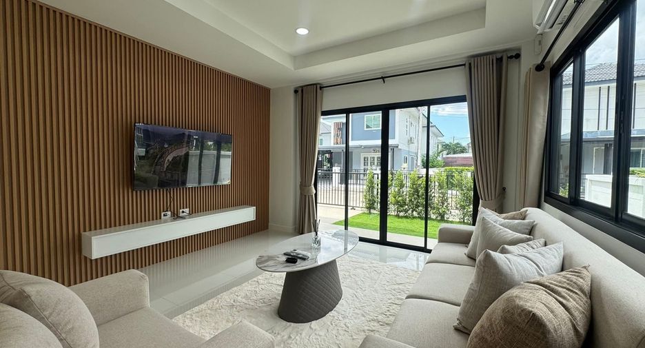 Haus zur Miete mit 3 Zimmer in Saraphi, Chiang Mai