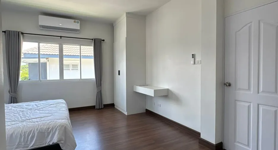 Haus zur Miete mit 4 Zimmer in Saraphi, Chiang Mai