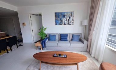 Condo en alquiler de 2 habitaciones en Pathum Wan, Bangkok