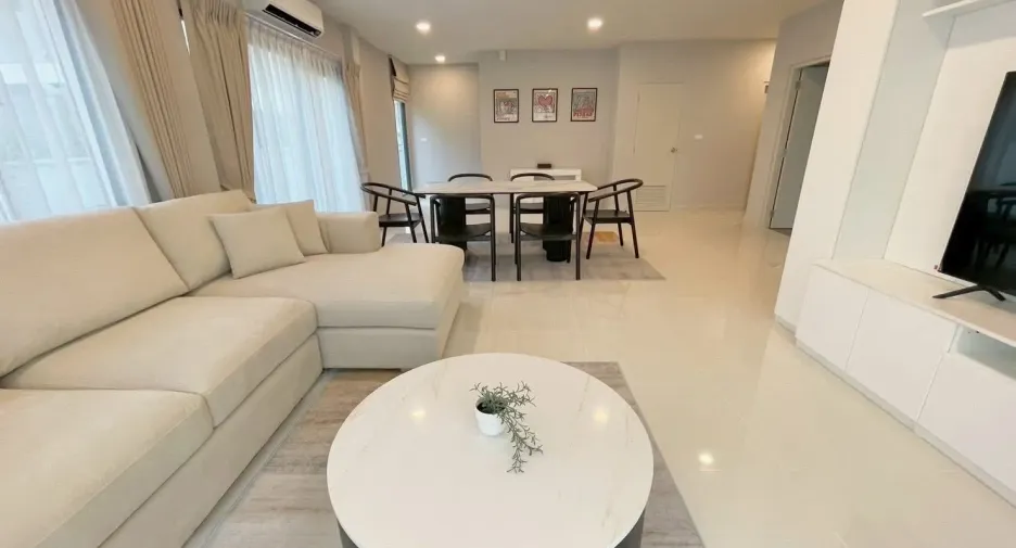 出租 4 卧室 独立屋 在 Bang Phli, Samut Prakan