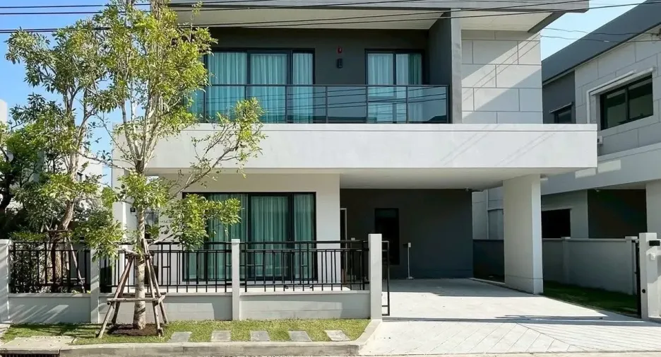 出租 4 卧室 独立屋 在 Bang Phli, Samut Prakan